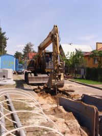 Budowa kanalizacji sanitarnej w ul. Paprociej – Kontrakt nr 3 „Rozbudowa sieci kanalizacyjnej z p